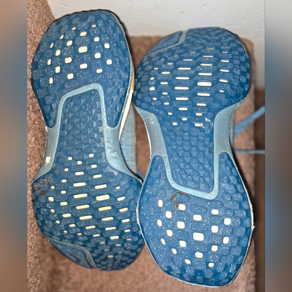 Nike Men's Size 8 Invincible 3 Running Shoe - Picture 5 of 5